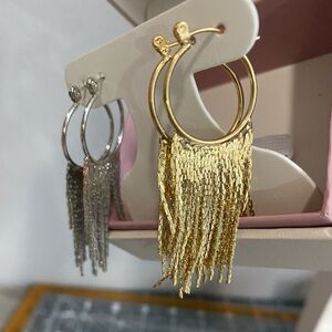 Gold and silver dangle earring’s